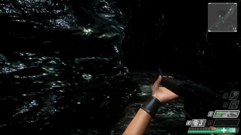 Получает семя на небольшую грудь