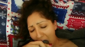 Порно брат ебєот пяную систру