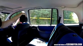 Когда сучка оказалась в компании знакомого